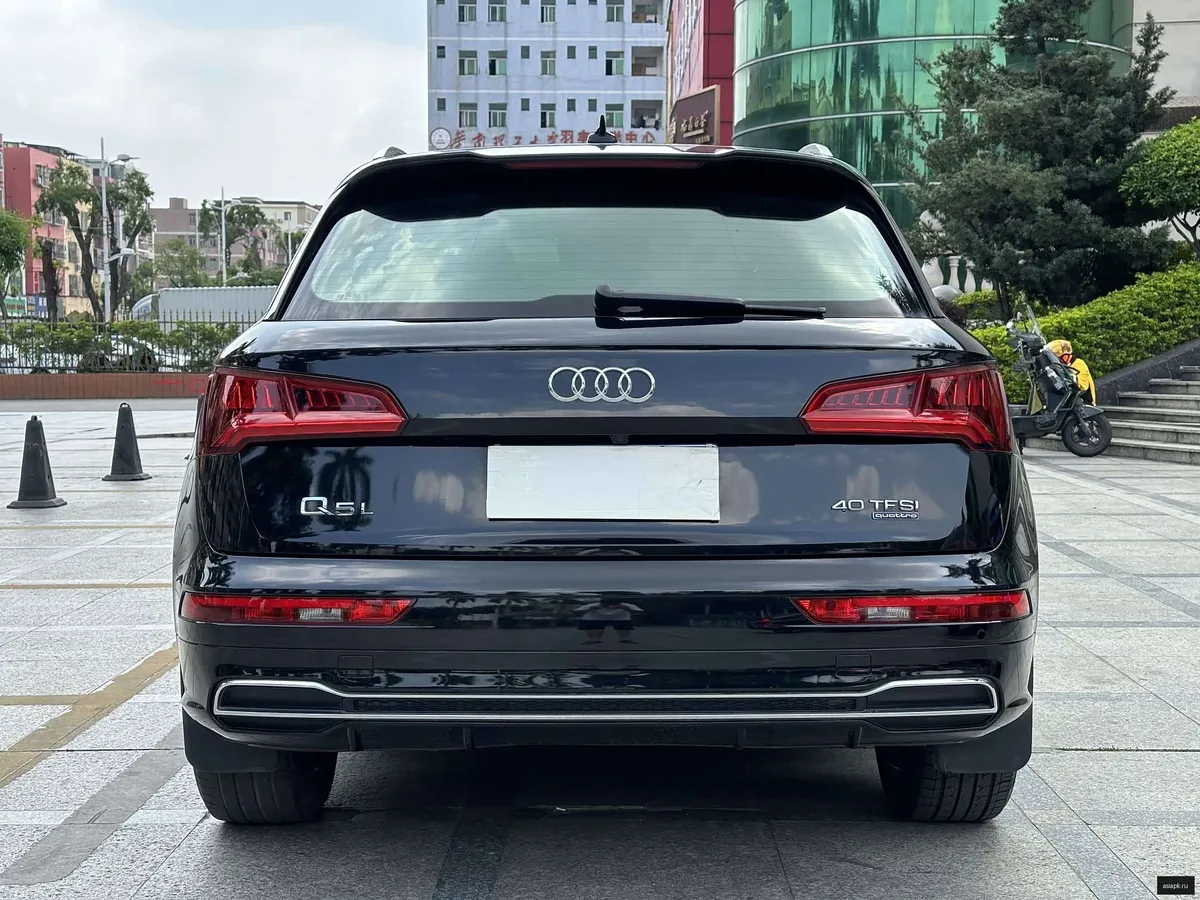 Audi Q5 5