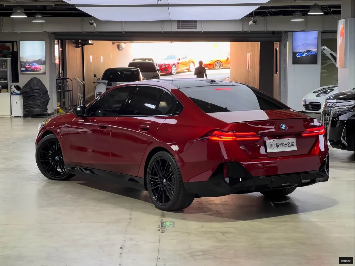 BMW i5 4