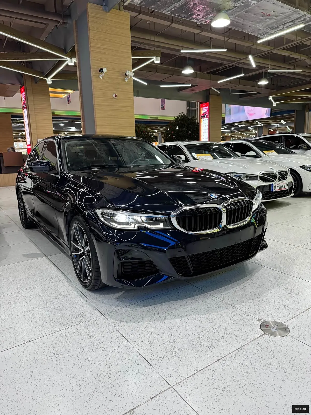 BMW 3-Series 2