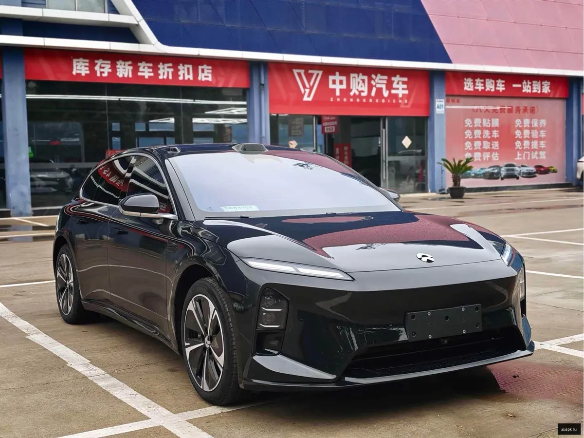 Nio ET5 3