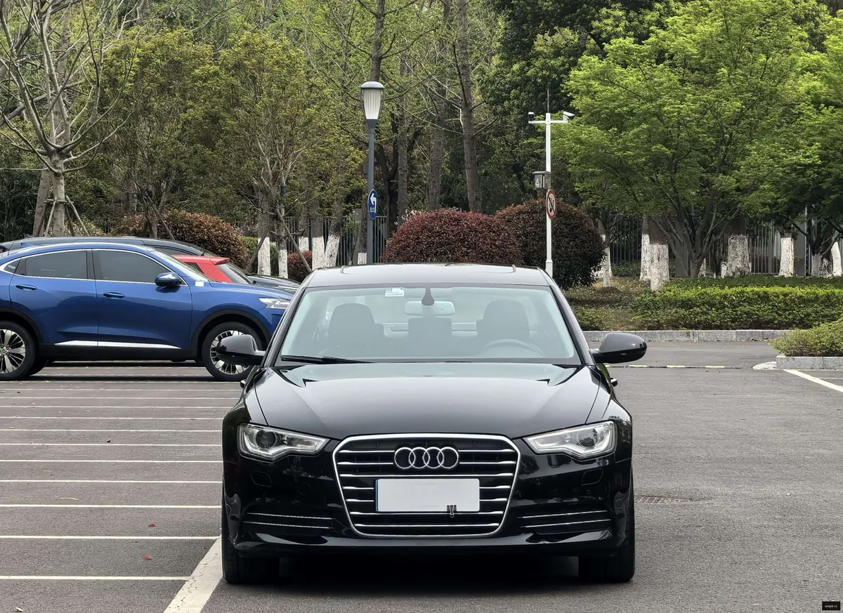 Audi A6 2