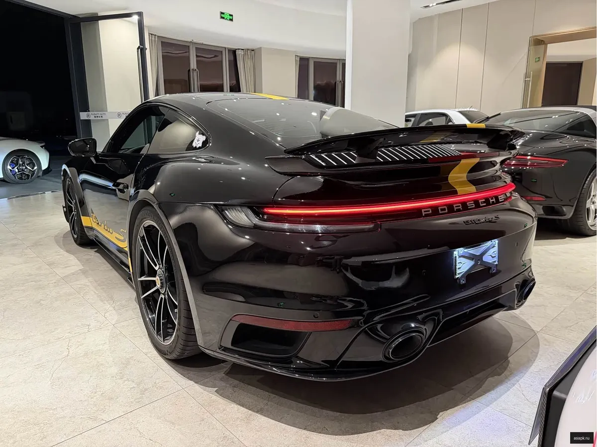 Porsche 911 5