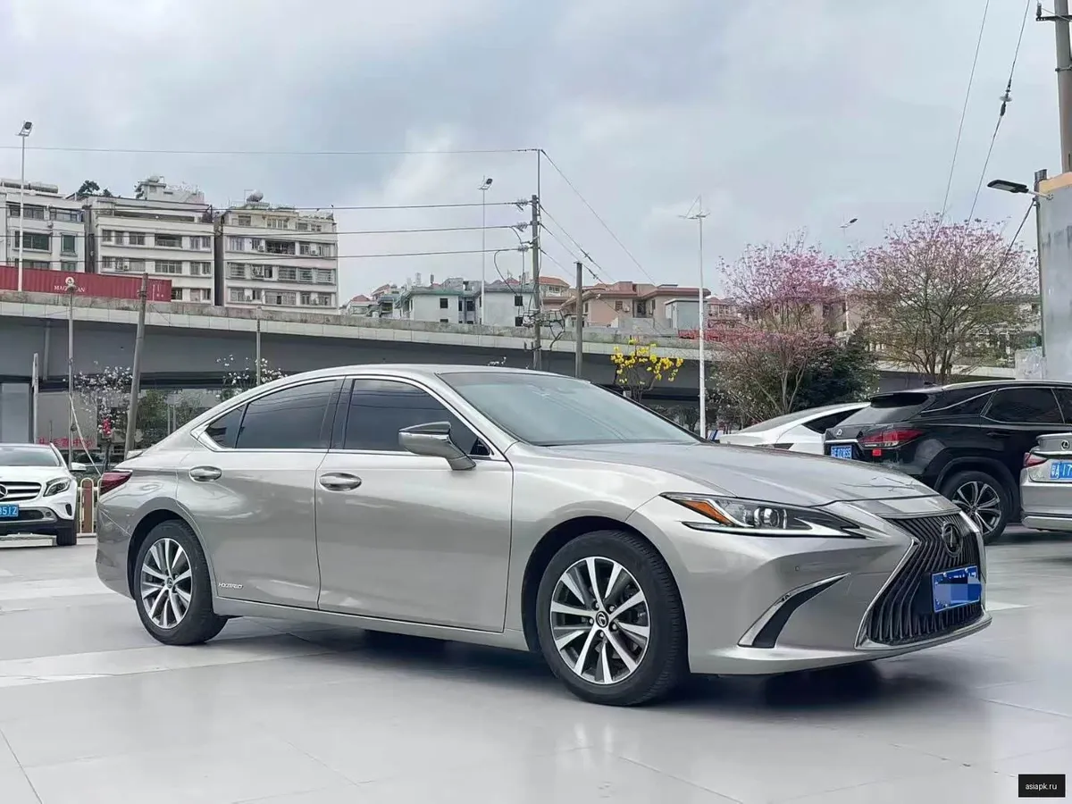 Lexus ES250 3