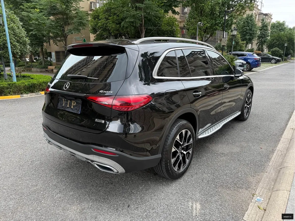 Mercedes-Benz GLC-Class AMG 5