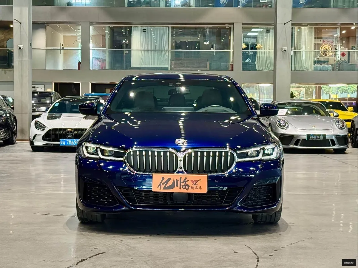 BMW 5-Series 2