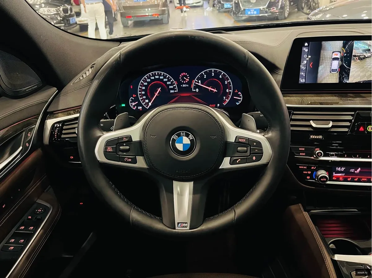 BMW 6-Series 6
