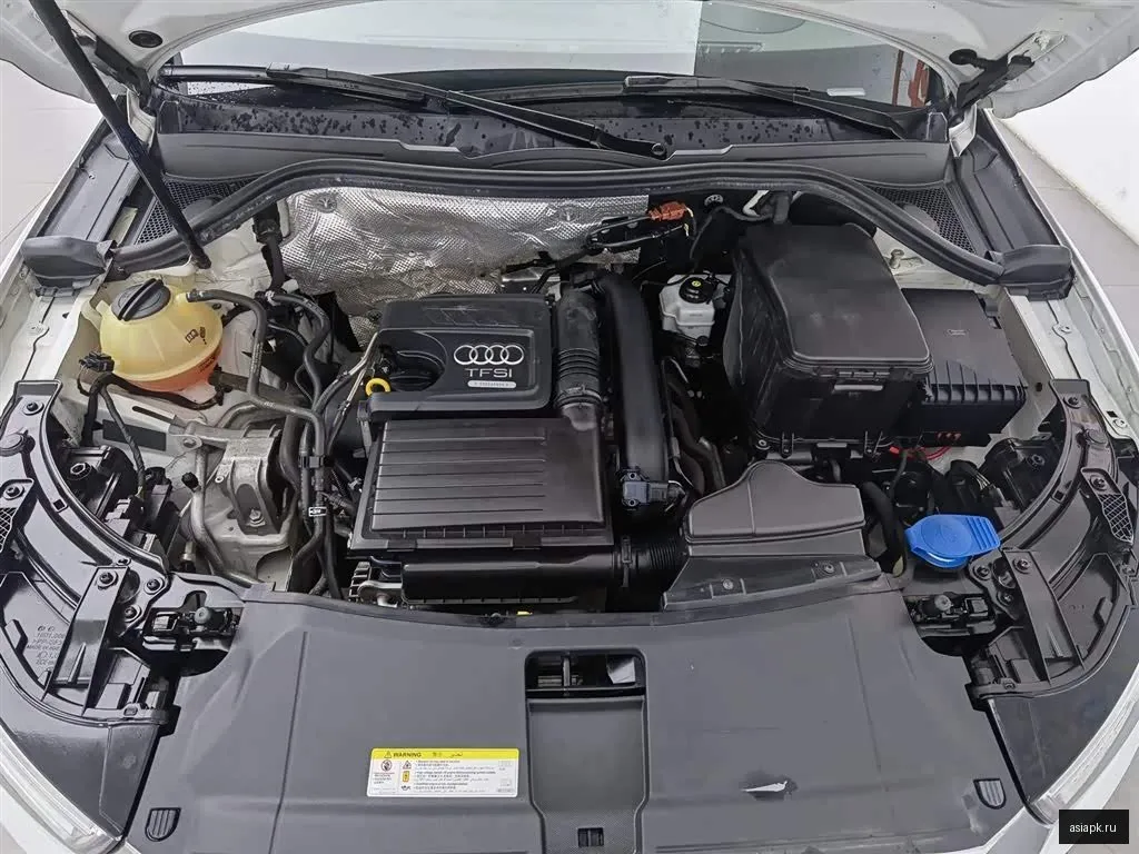 Audi Q3 6