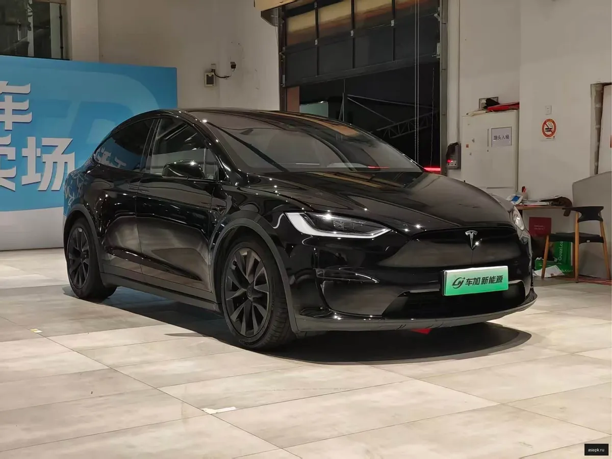 tesla Model Y 3