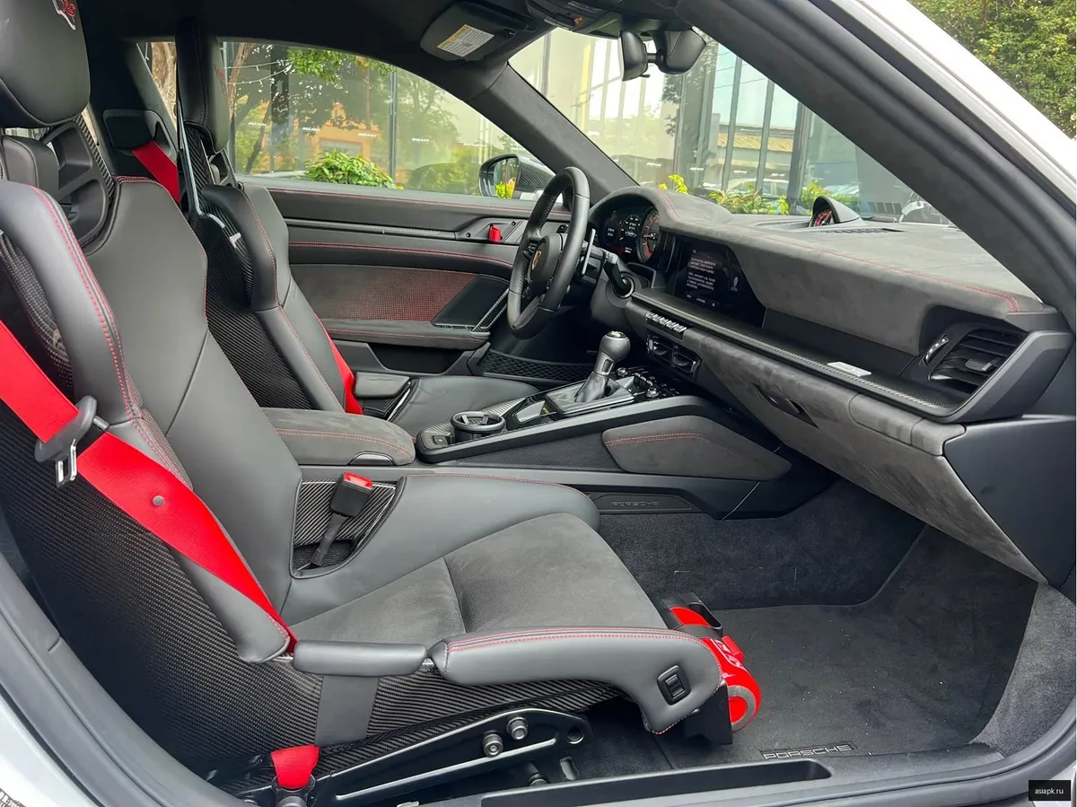 Porsche 911 5