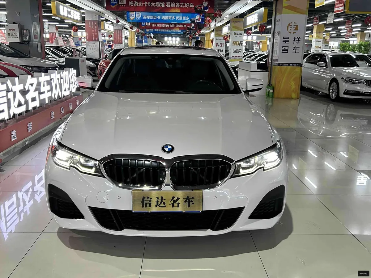 BMW 3-Series 2