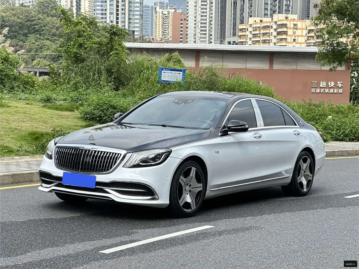 Mercedes-Benz S-Class