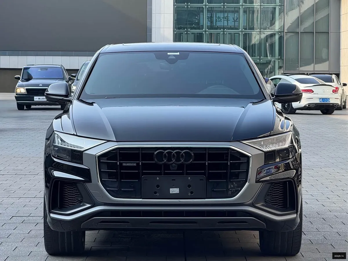 Audi Q8 2