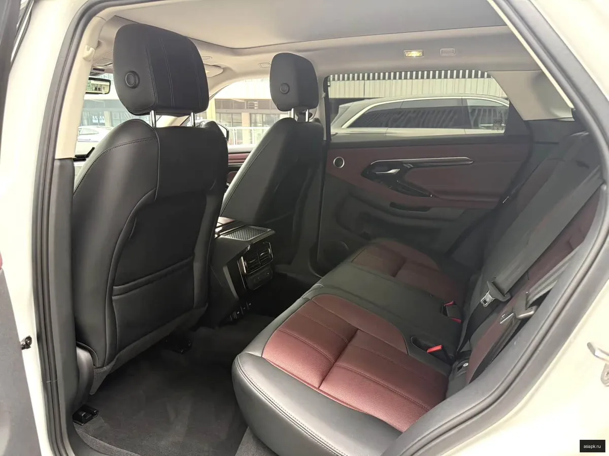 Land Rover Range Rover Evoque 5