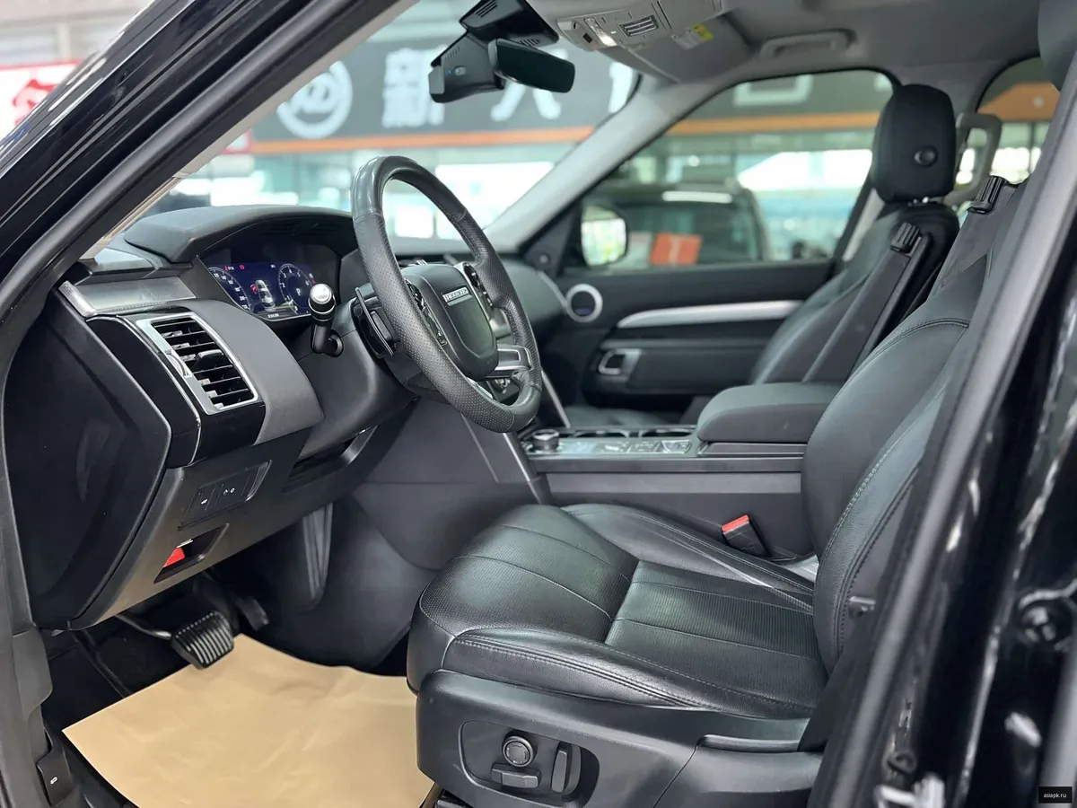 Land Rover Discovery 4
