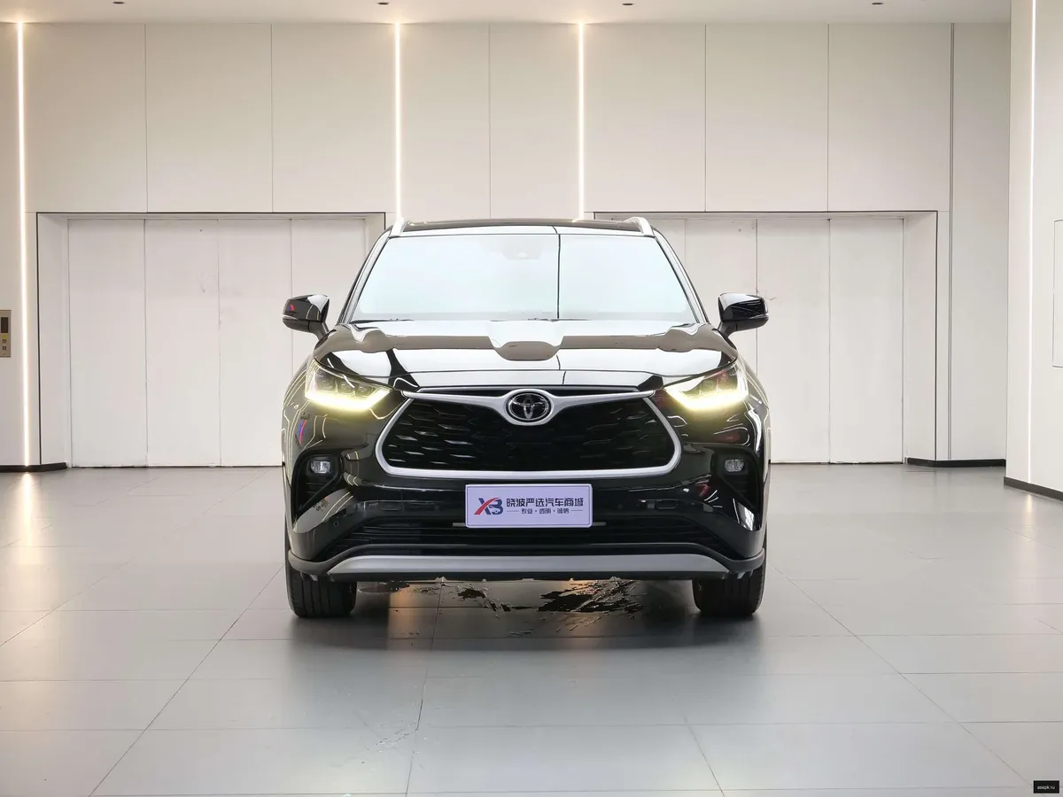 Toyota Highlander 3