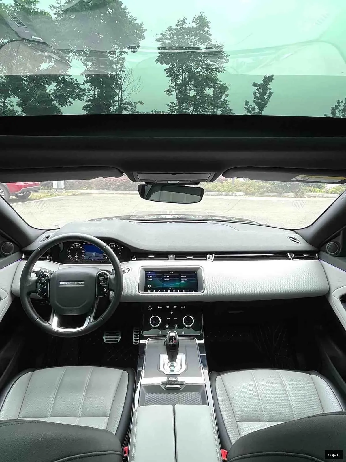 Land Rover Range Rover Evoque 6