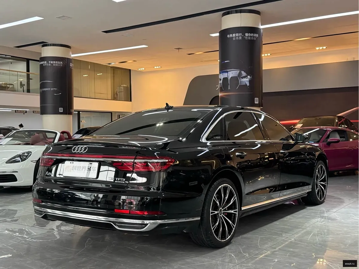 Audi A8 6