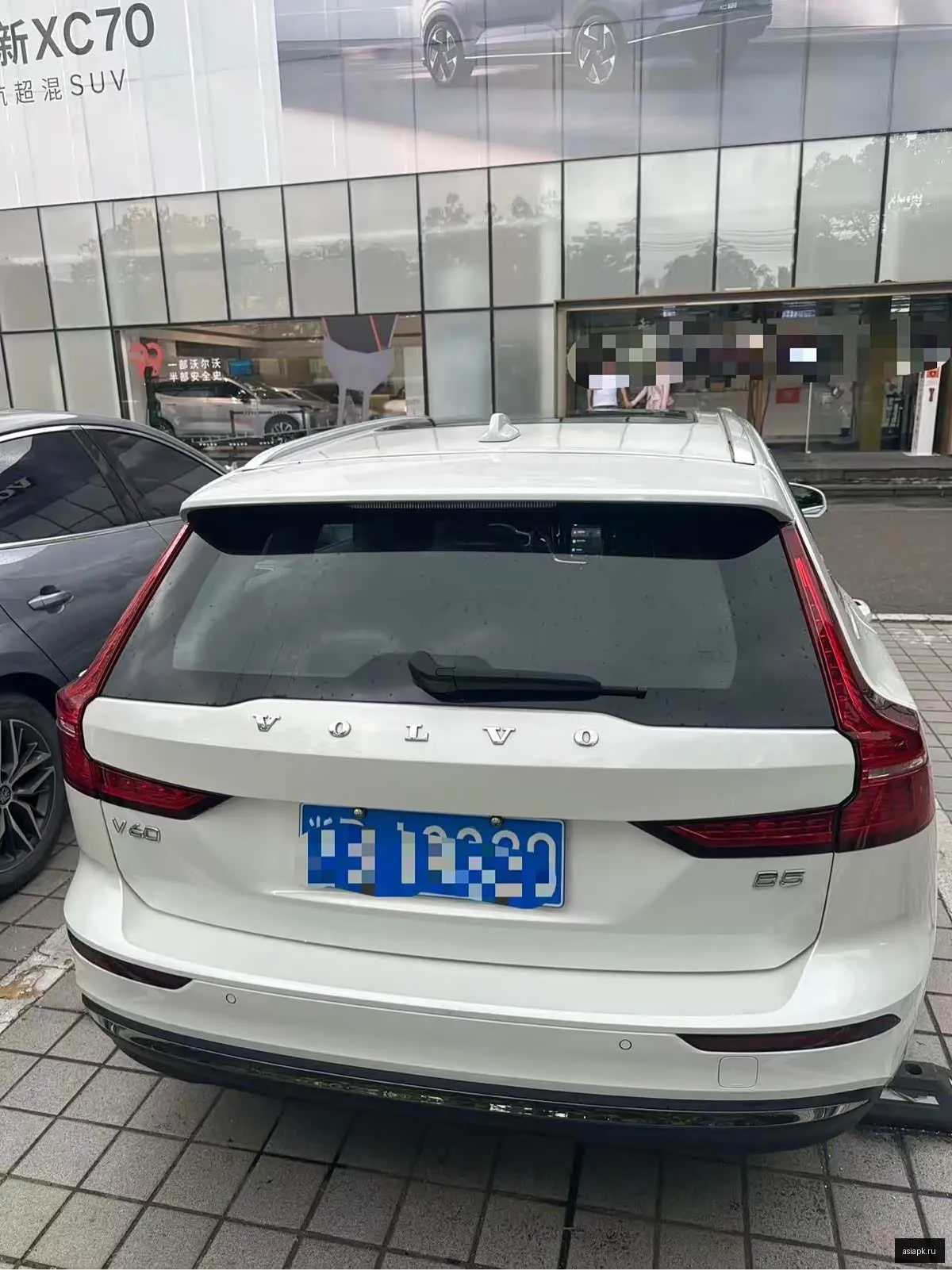 Volvo V60 5