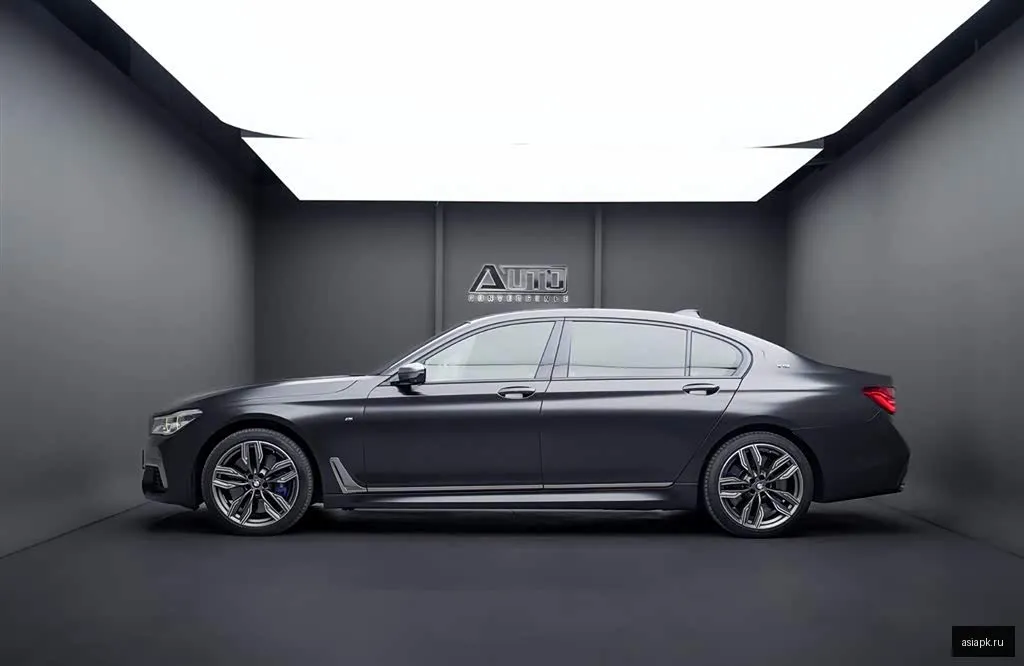 BMW 7-Series 3