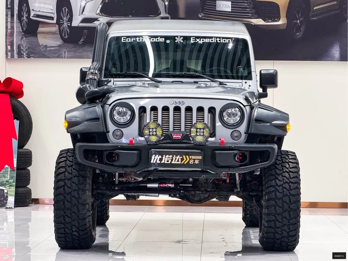 Jeep Wrangler 2