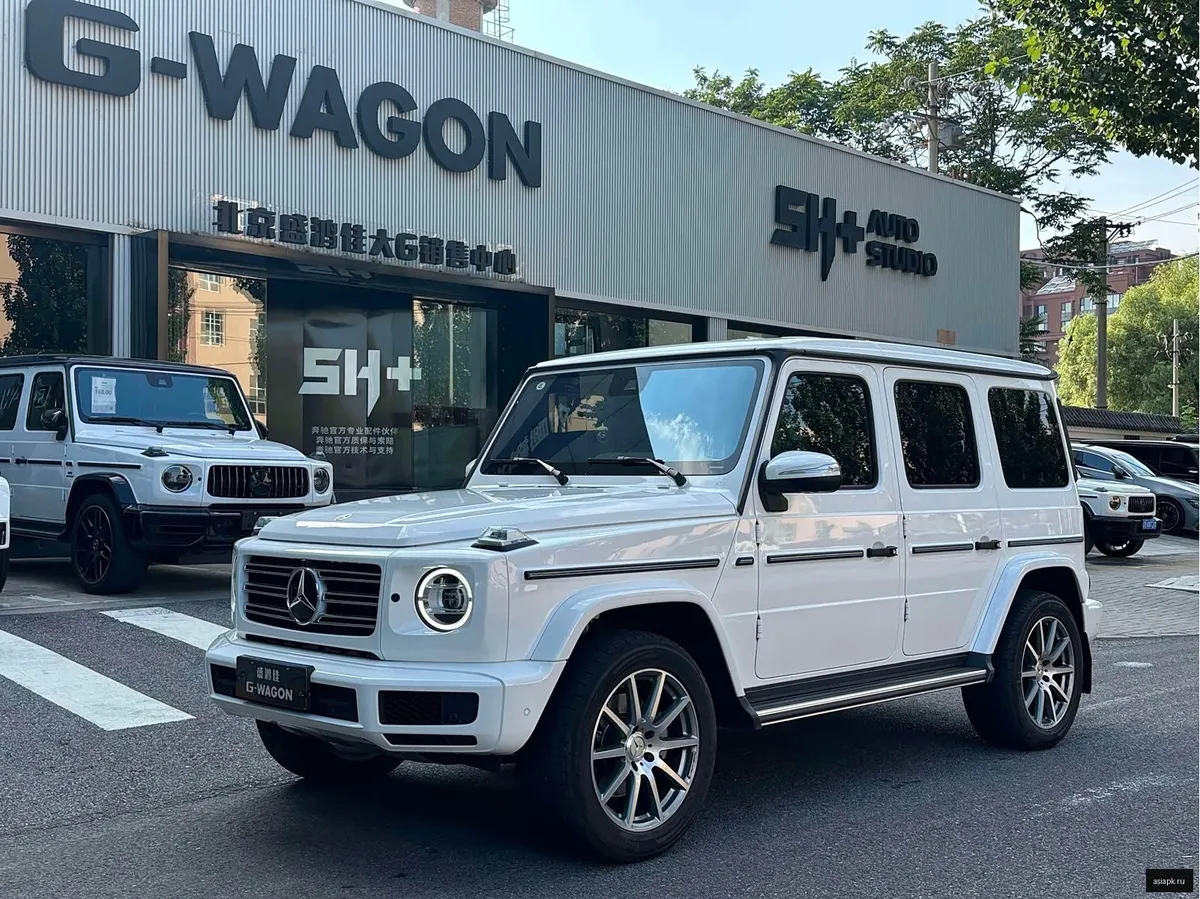 Mercedes-Benz G-Class