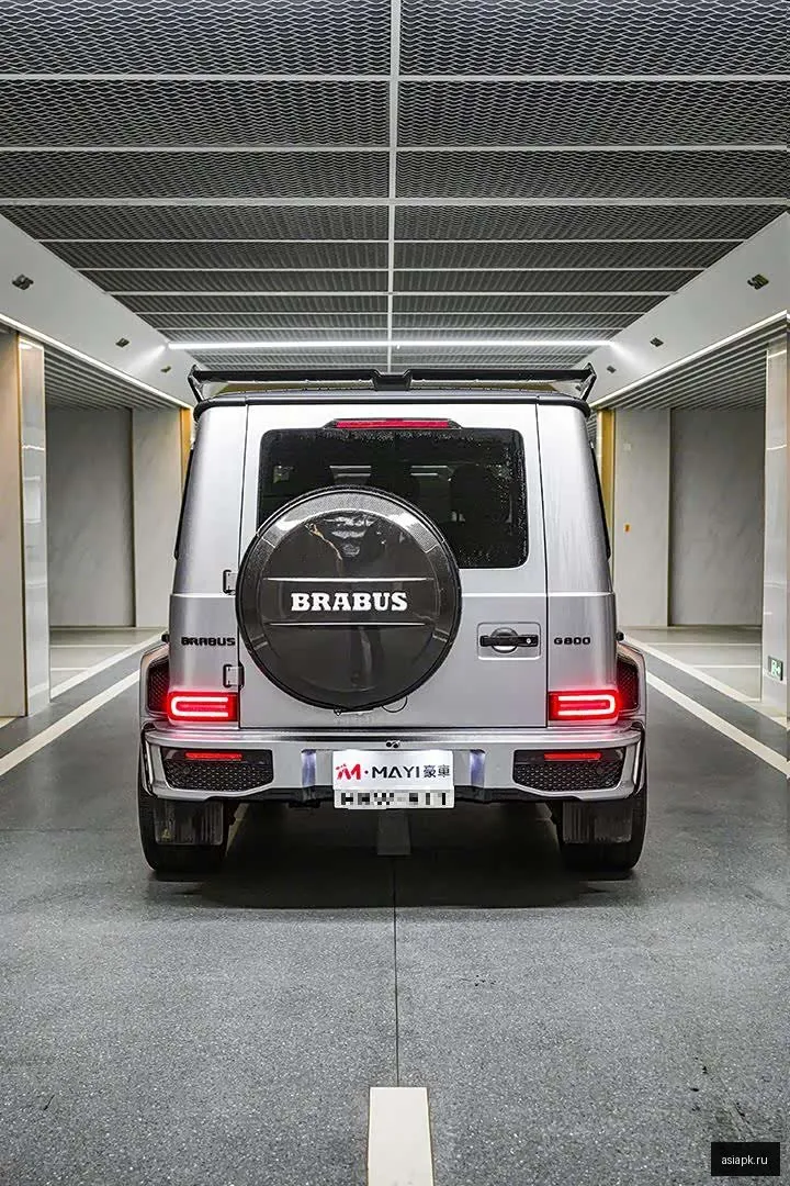 Mercedes-Benz G-Class 3