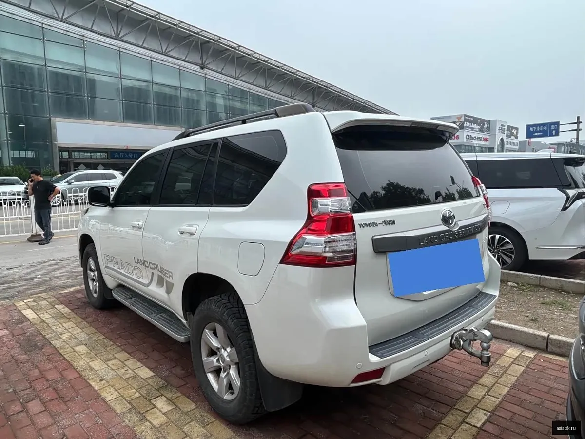 Toyota Land Cruiser Prado 3