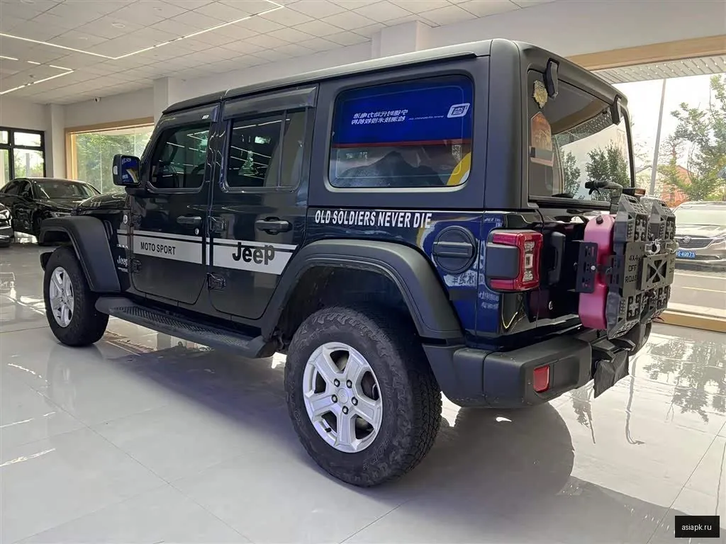 Jeep Wrangler 3