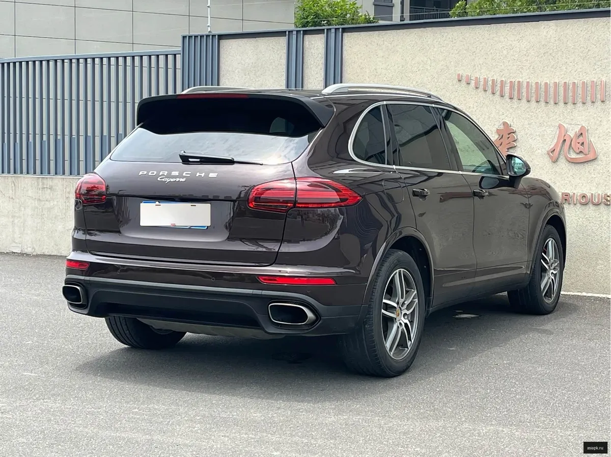 Porsche Cayenne 5