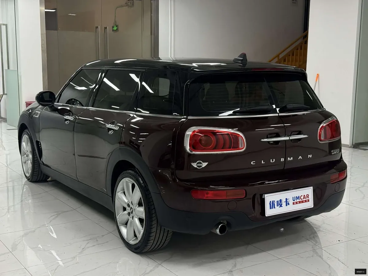 MINI Hatch 4