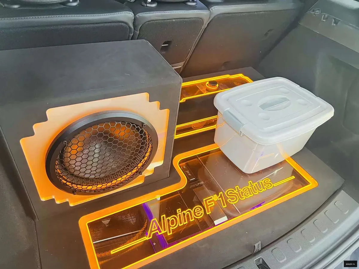MINI Hatch 5