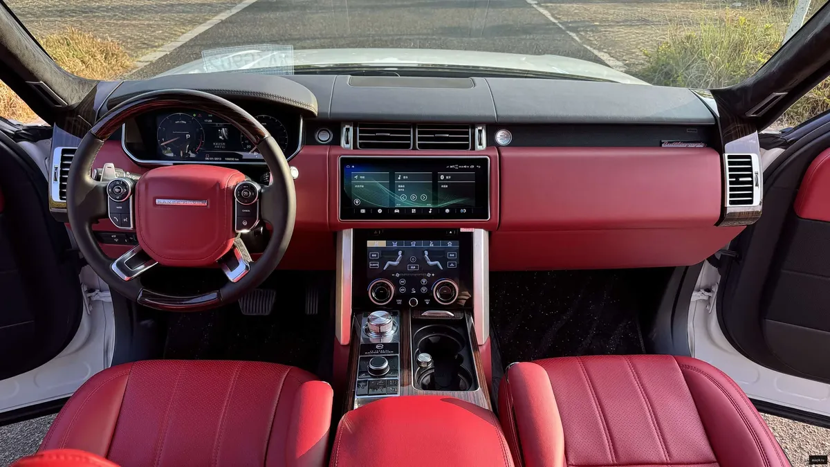 Land Rover Range Rover 4
