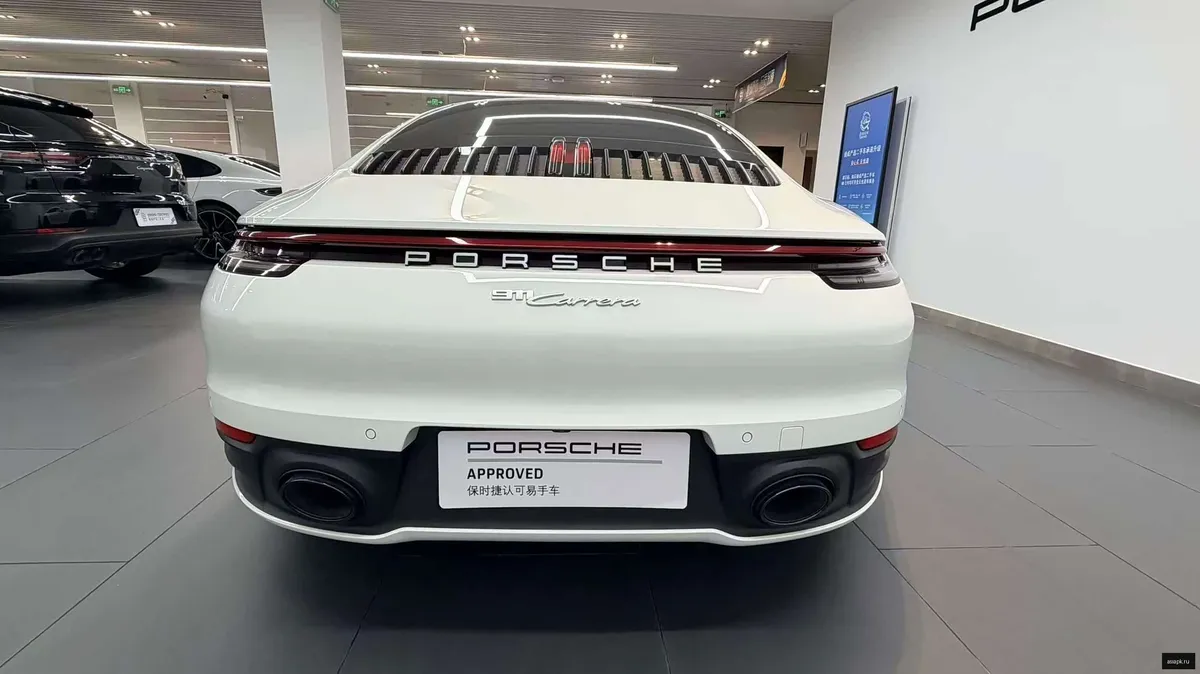 Porsche 911 5