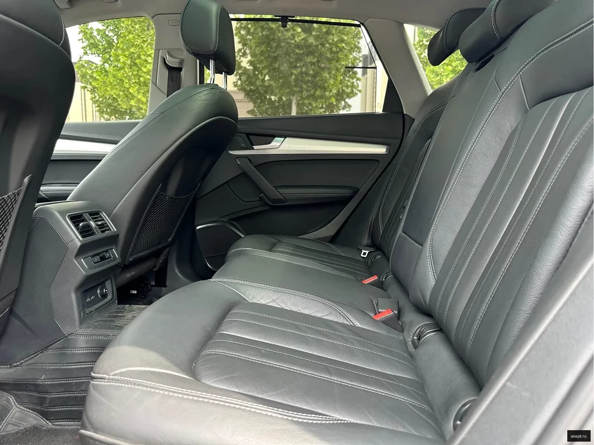 Audi Q5 5