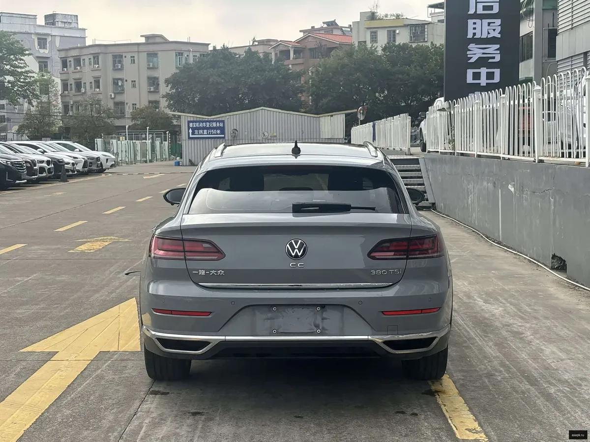 Volkswagen Passat CC 4