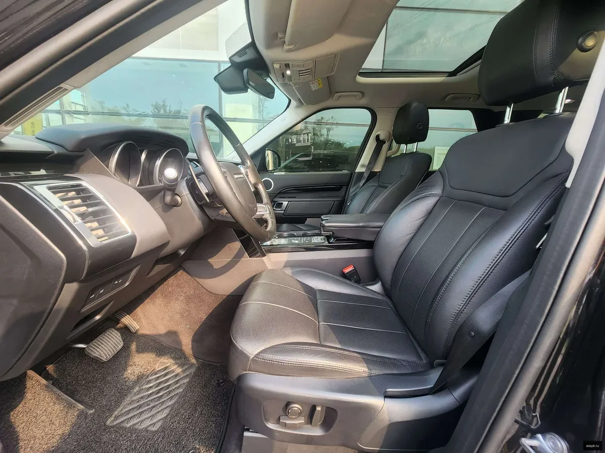Land Rover Discovery 4