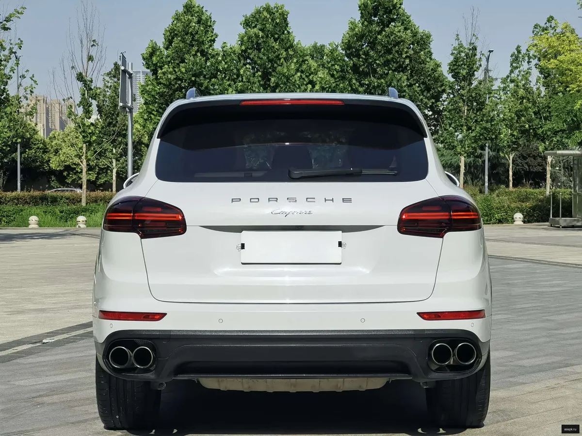 Porsche Cayenne 6