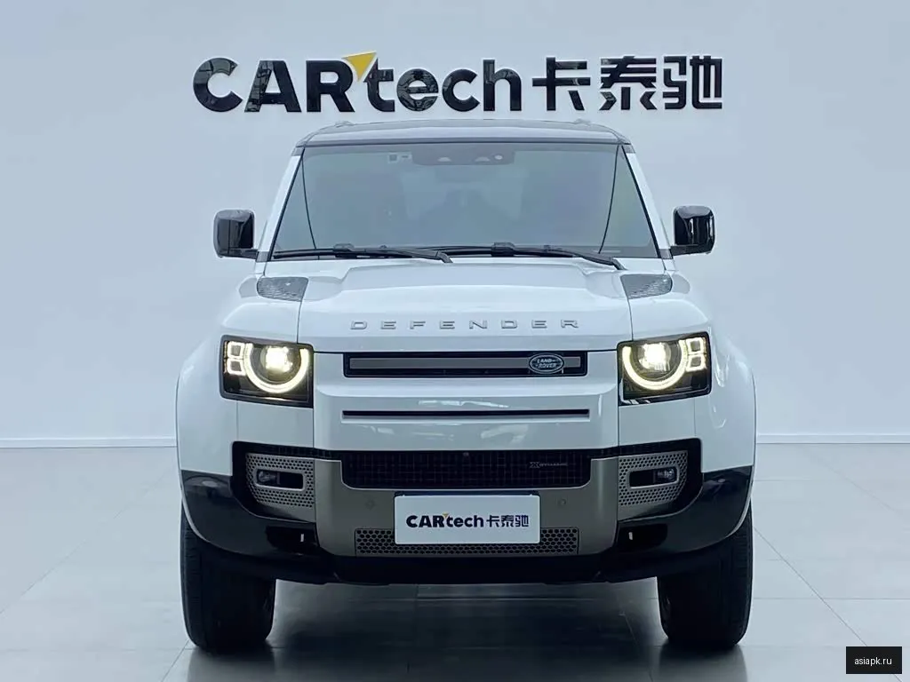 Land Rover Defender 2