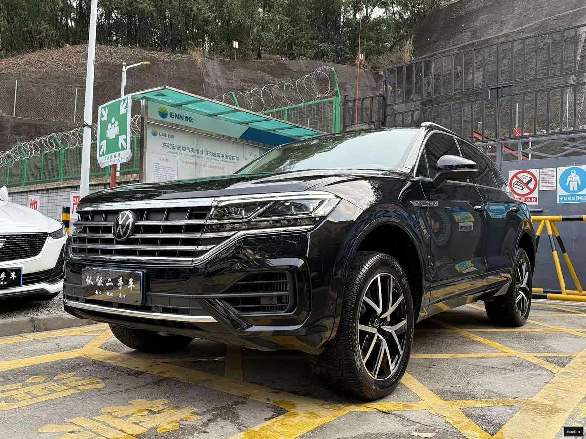 Volkswagen Touareg