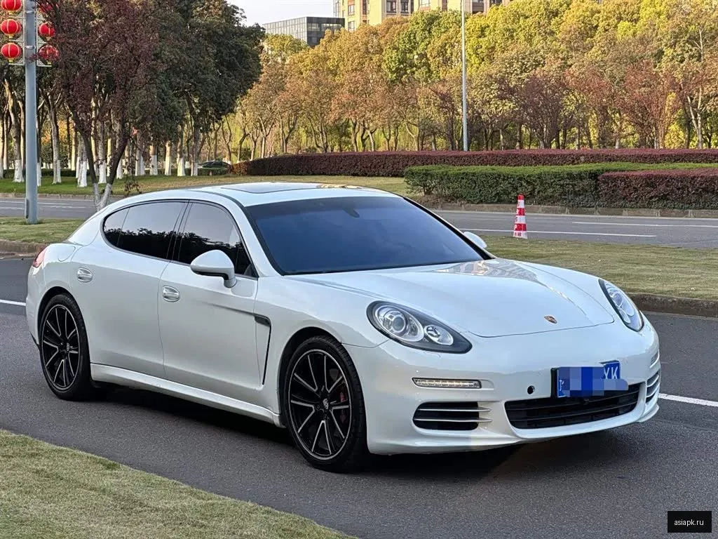 Porsche Panamera 3