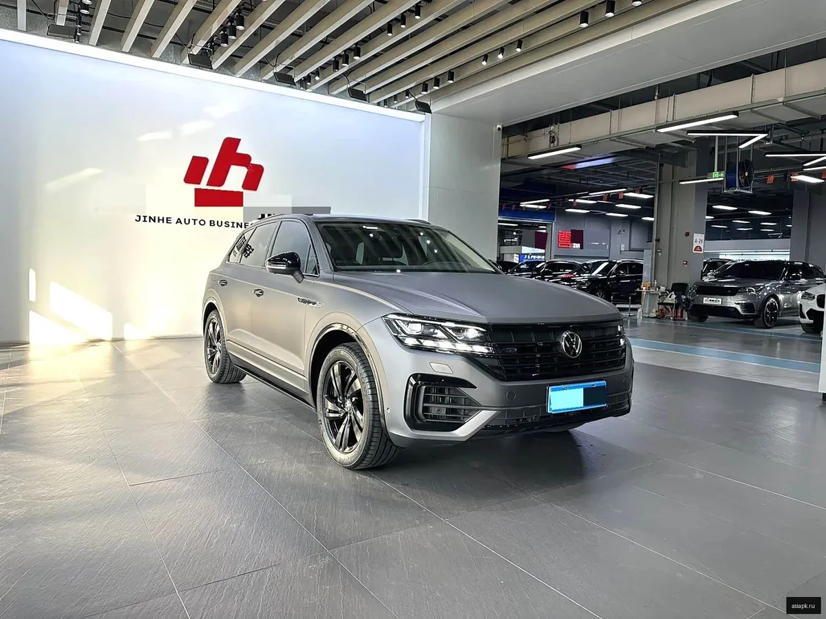 Volkswagen Touareg 3