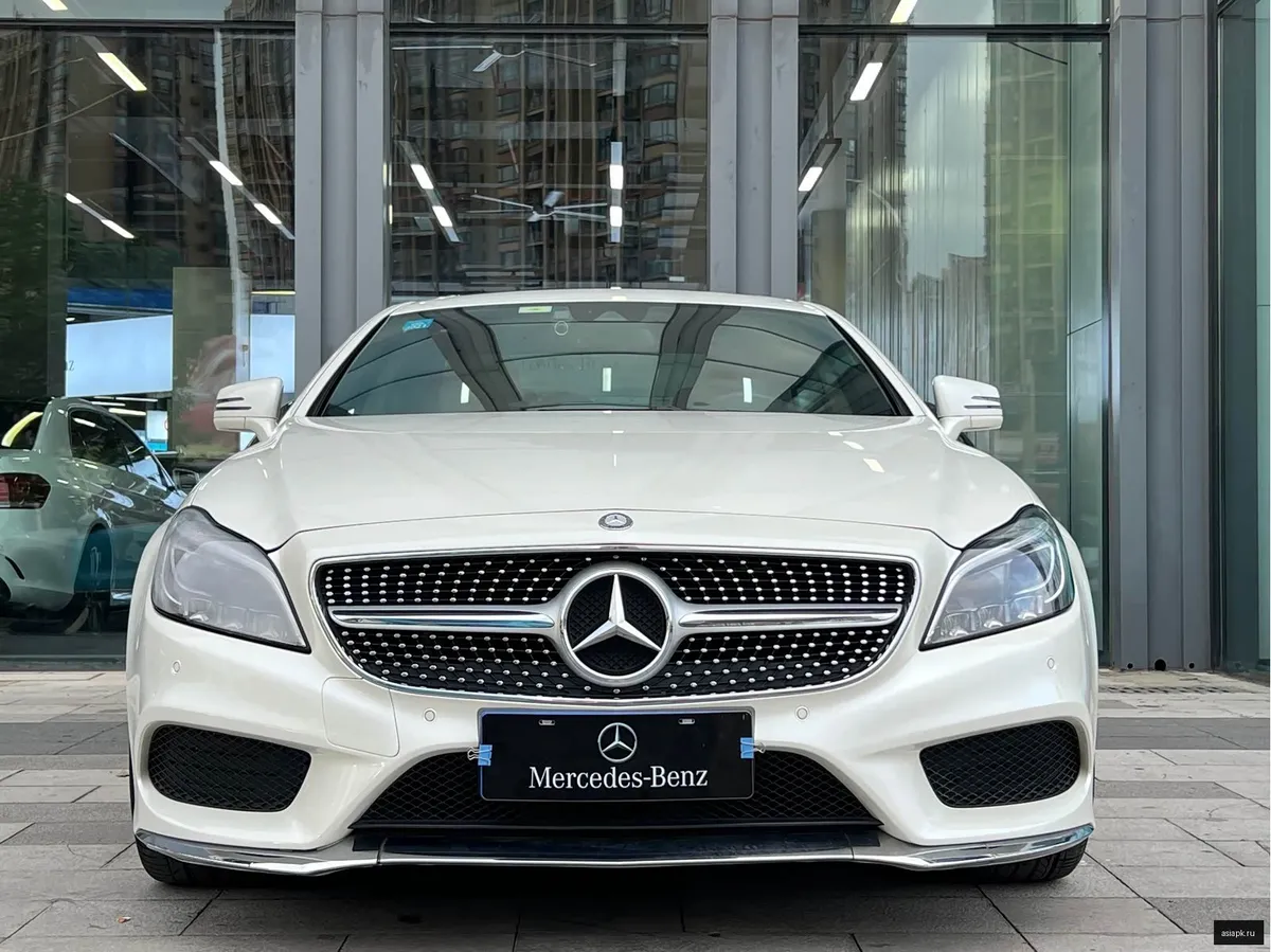 Mercedes-Benz CLS-Class 3