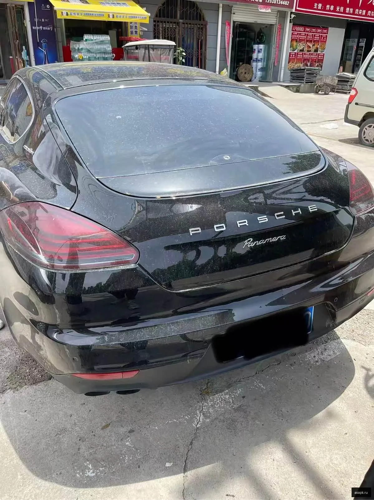 Porsche Panamera 6