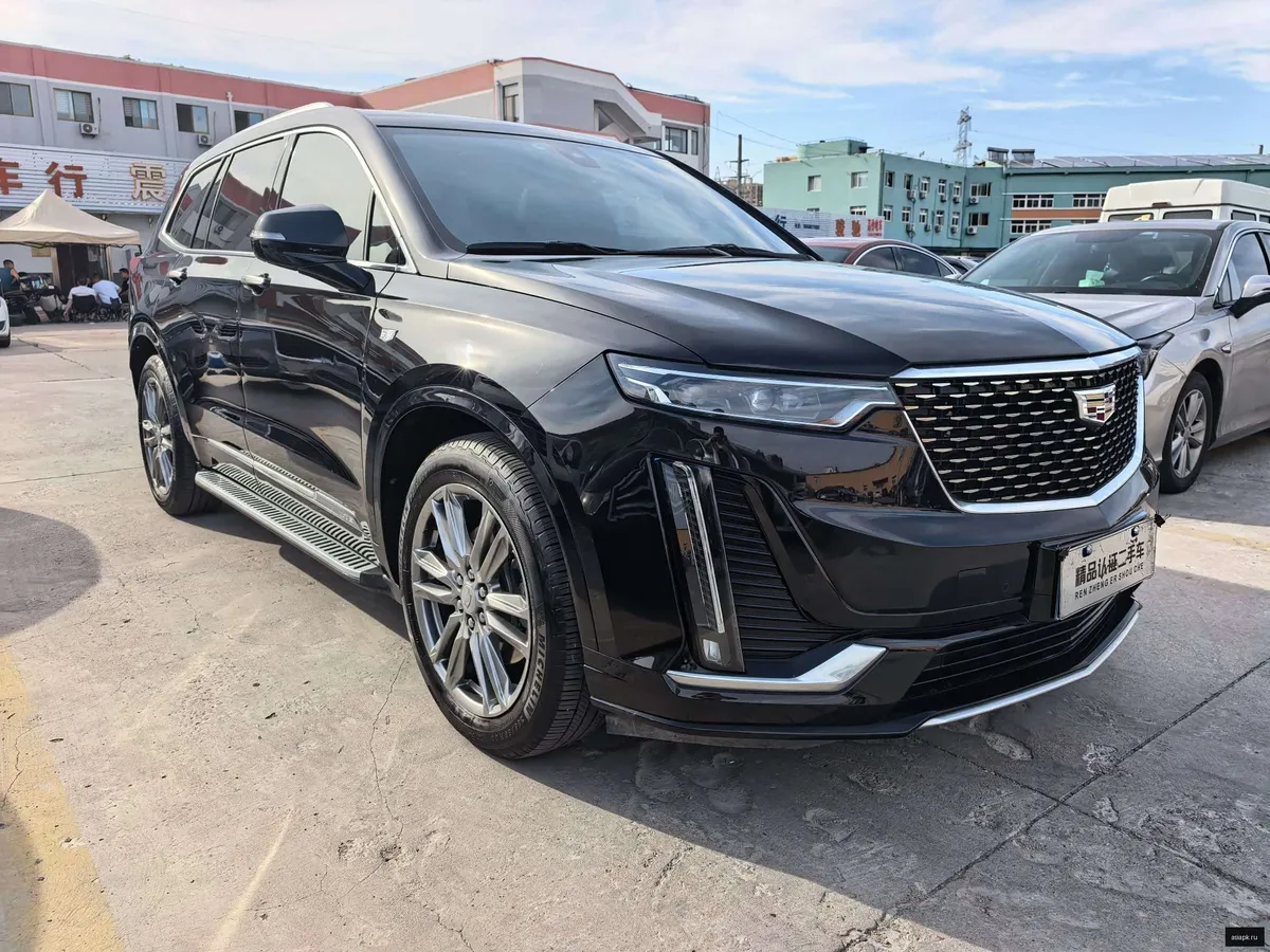Cadillac XT6 3
