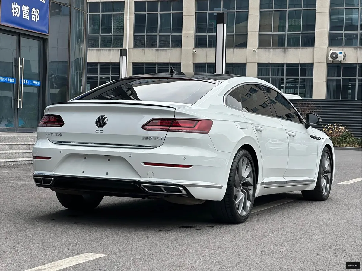 Volkswagen Passat CC 6