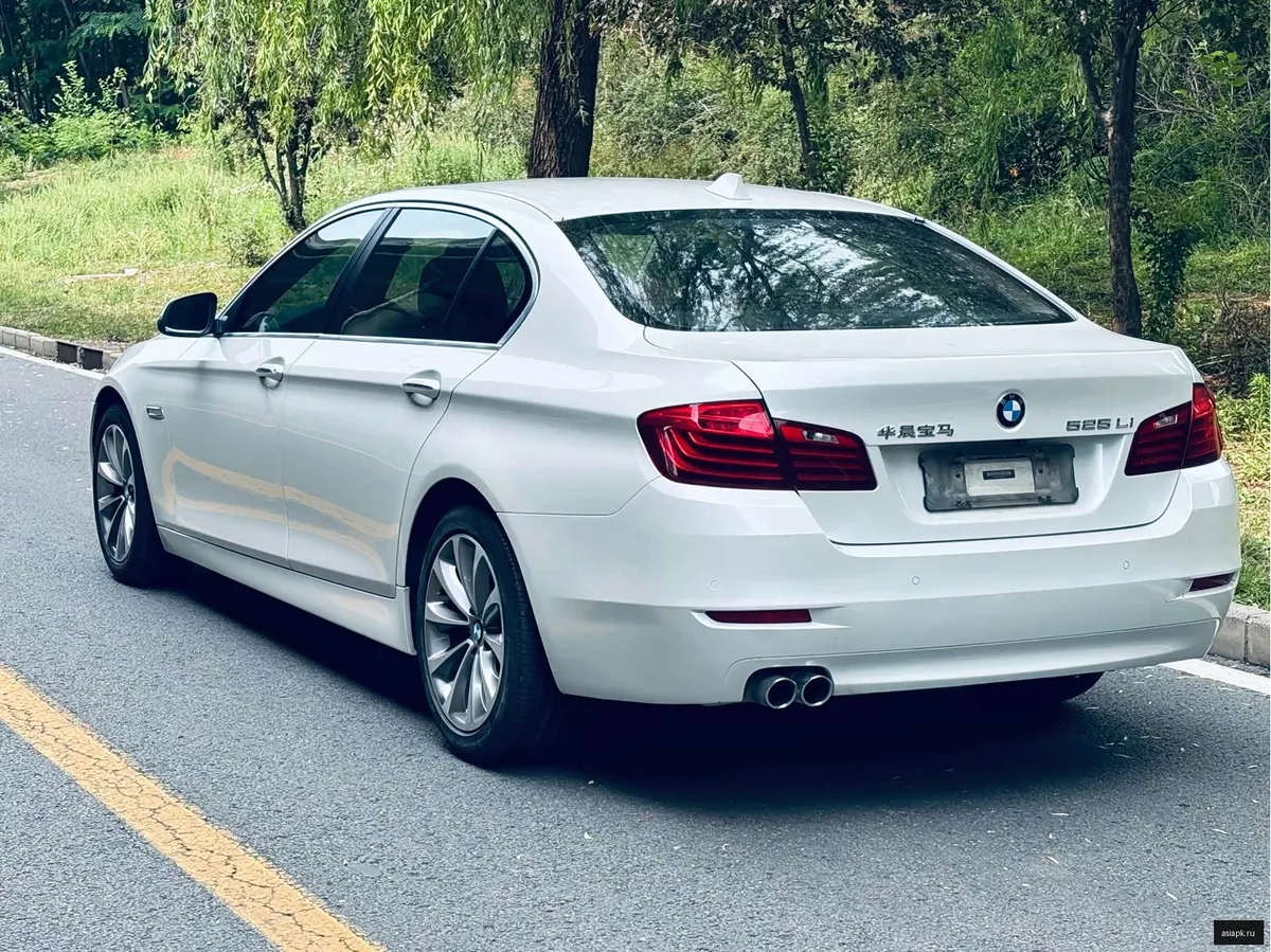 BMW 5-Series 5