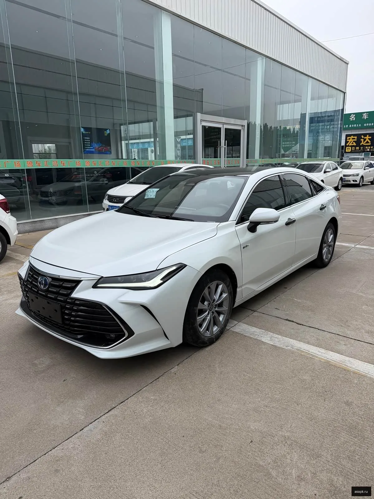 Toyota Avalon 2
