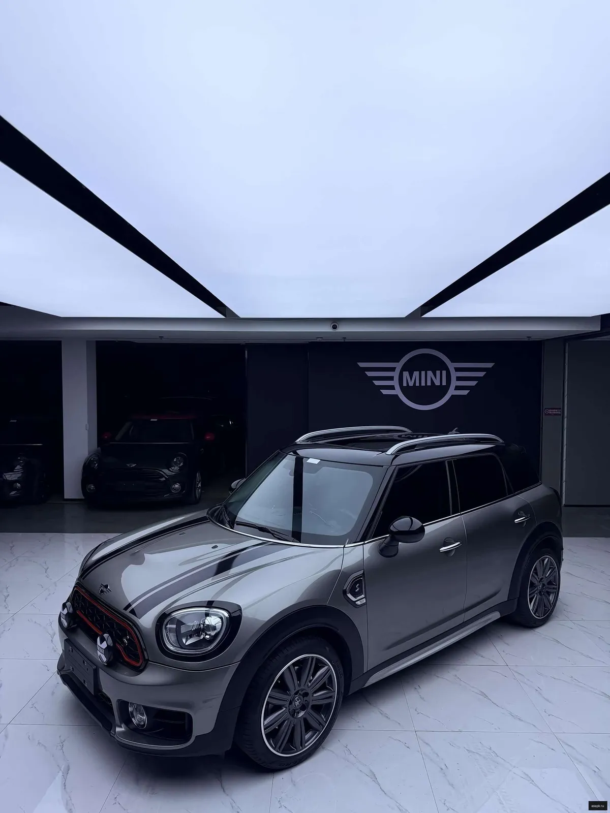 MINI Hatch 4