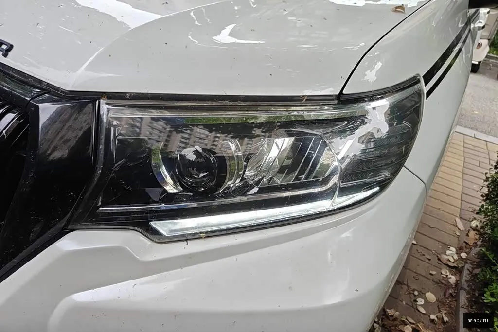 Toyota Land Cruiser Prado 5
