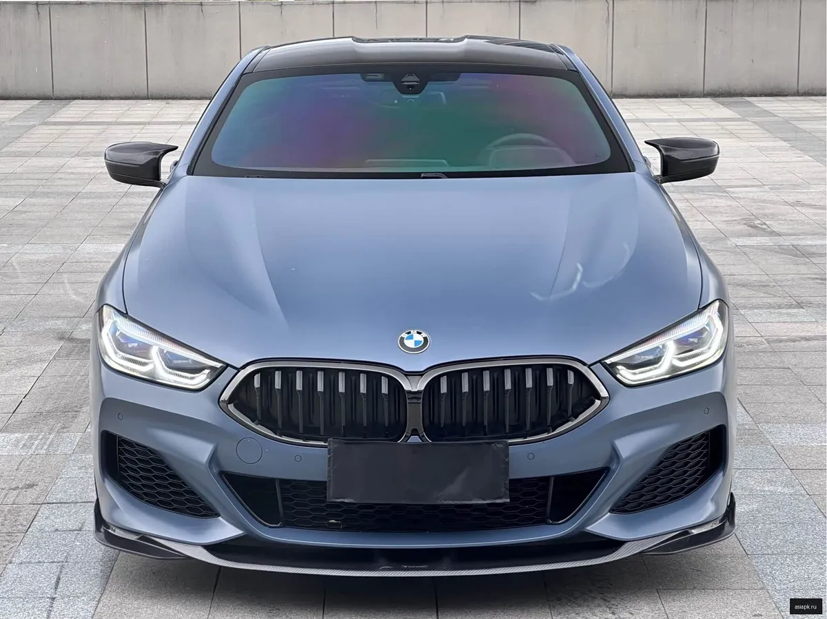 BMW 8-Series 2